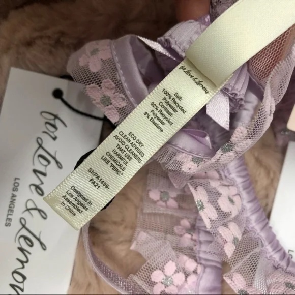 Ditsy Shimmer Set NWOT - Picture 11 of 16